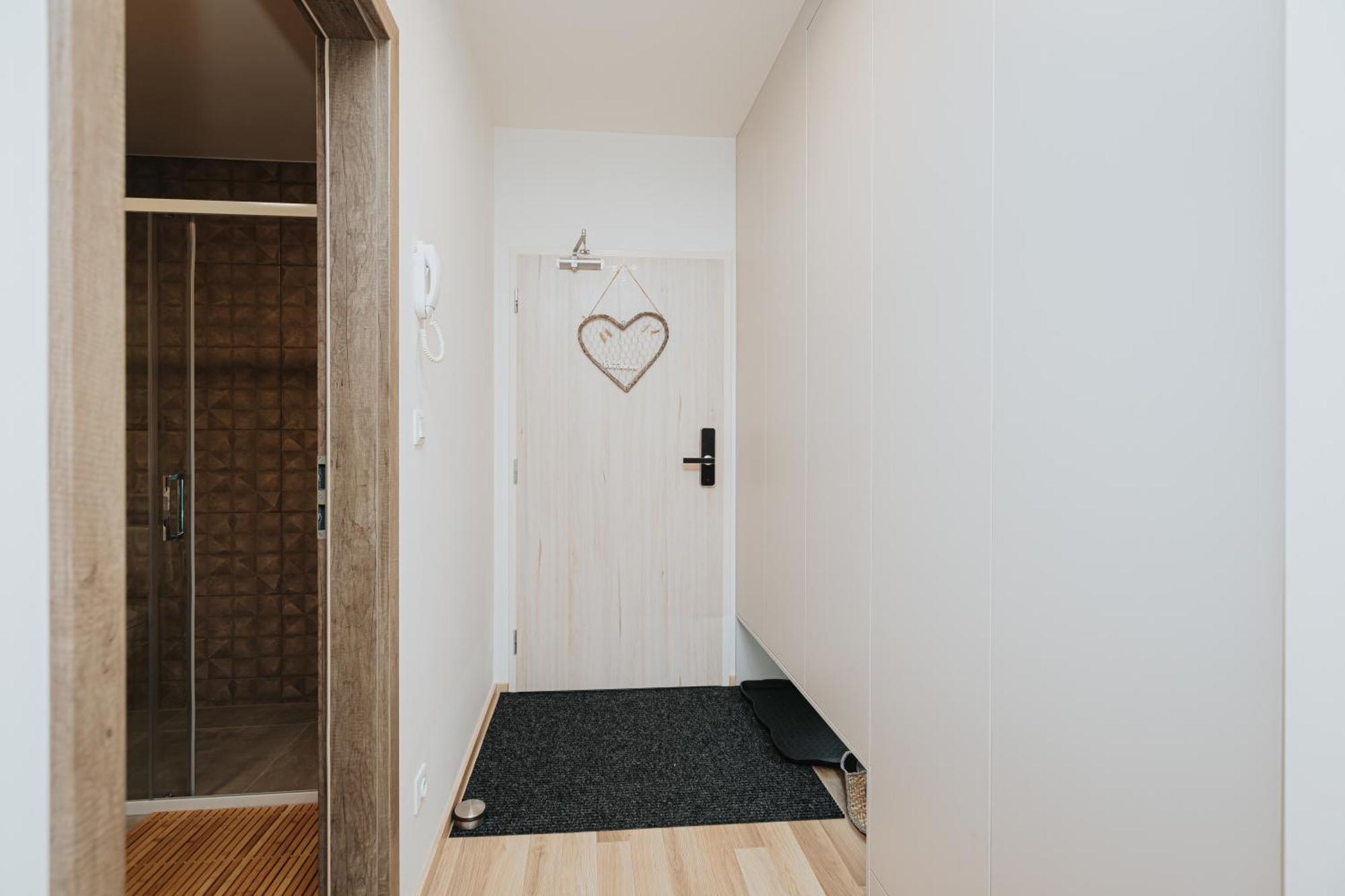 Apartman Hillside X34, Kubinska Hola Dolny Kubin Exterior photo